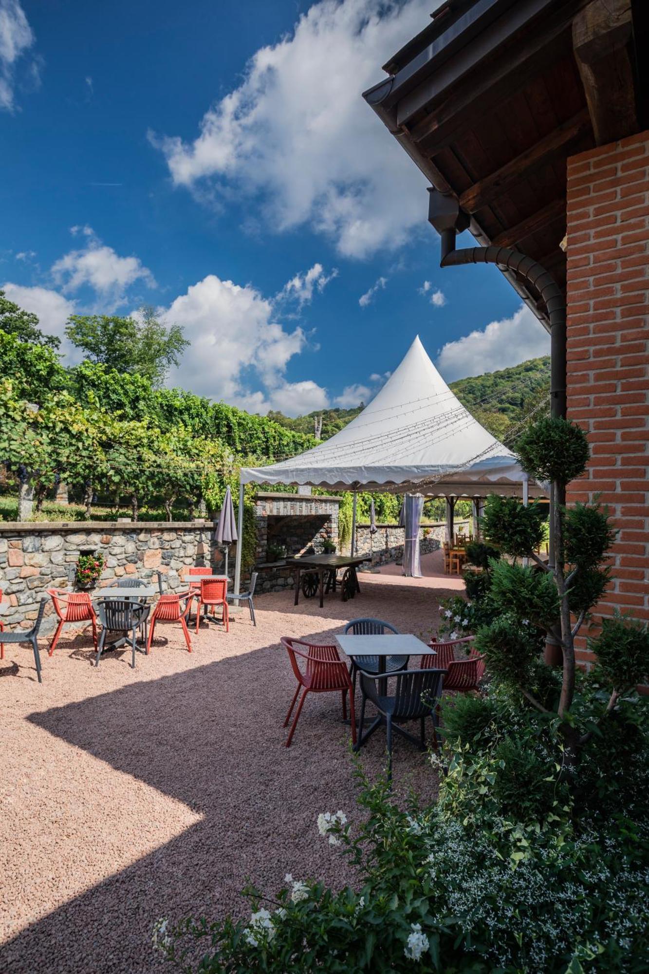 Wine & Art Relais Vallombrosa Castelrotto Exterior photo