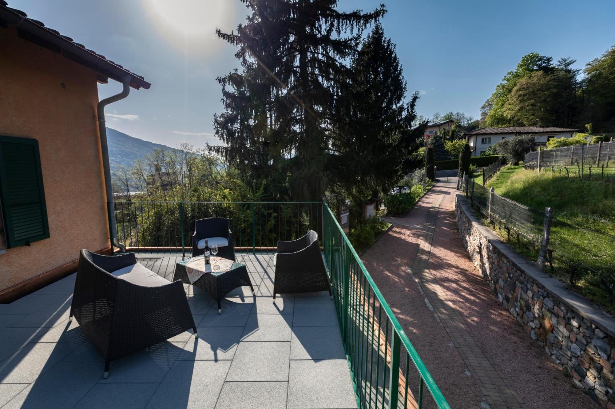 Wine & Art Relais Vallombrosa Castelrotto Room photo